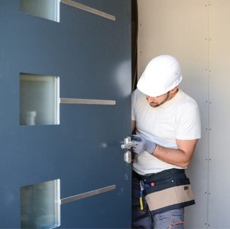 24/7 Home Repair Plumbers, Electricians and Locksmiths at your service