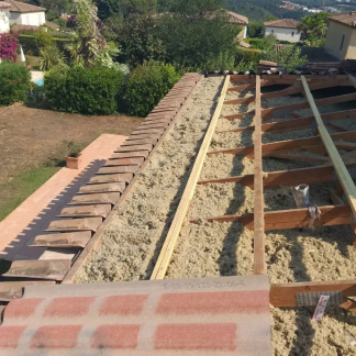 Couvreur : Toiture, Étanchéité et Rénovation dans les Alpes-Maritimes