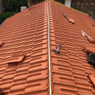 Couvreur : Toiture, Étanchéité et Rénovation dans les Alpes-Maritimes